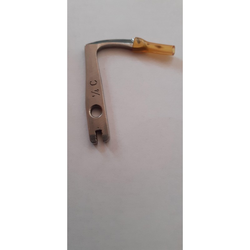 Graifer inferior B2515-026-FOO 1/4C JUKI