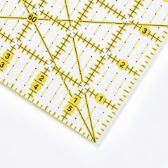 Rigla cu design grafic pentru croitorie - 6x6 inch
